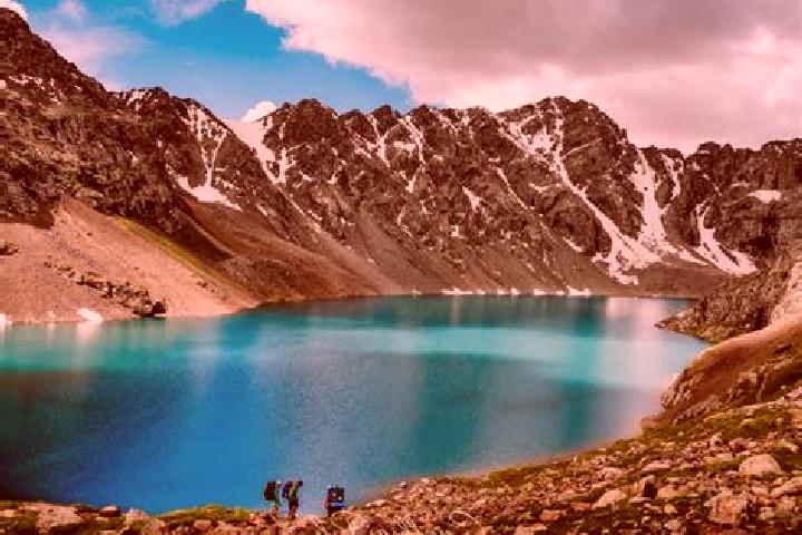 Willow, 30 — Escort in Kara-Kulja, Kyrgyzstan
