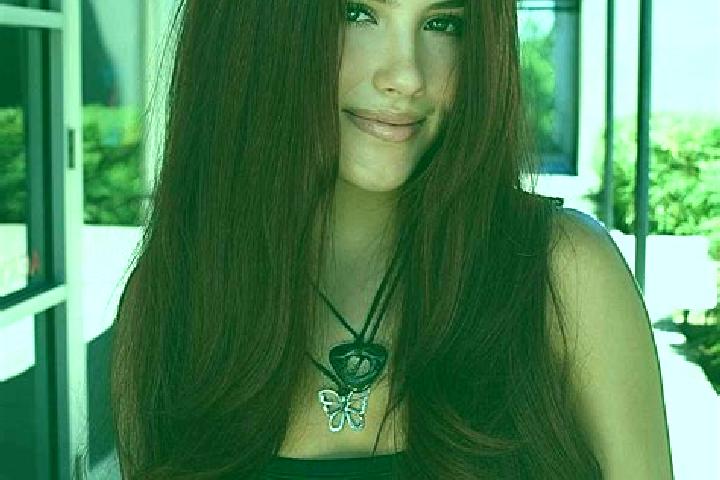 Willow, 31, a auburn dark-eyed european companion based in Madukkur. Offering Erotic Massage, BDSM, Party Girl, Overnight, Striptease. Available for incall a...