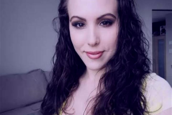 Willow, 31, a black grey-eyed european companion based in Vega del Sol. Offering Tantra, GFE, Roleplay, Striptease, Prostate Massage. Available for incall an...