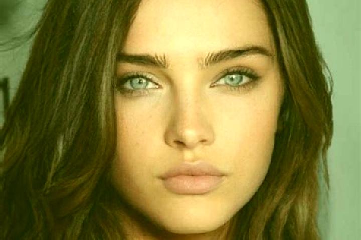 Willow, 31, a brunette blue-eyed slavic companion based in Santa Margherita Ligure. Offering Domination, Travel Companion, Roleplay, Deep French Kissing, Pro...