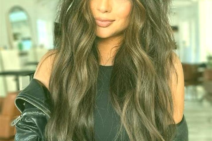 Willow, 31, a brunette dark-eyed caribbean companion based in Brembilla. Offering Party Girl, Prostate Massage, Overnight. Available for incall and outcall, ...