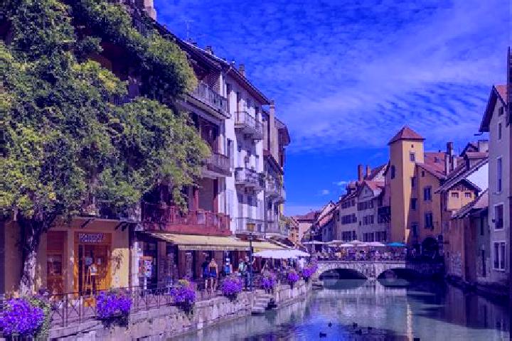 Willow, 31 — Escort in Aiglemont, France