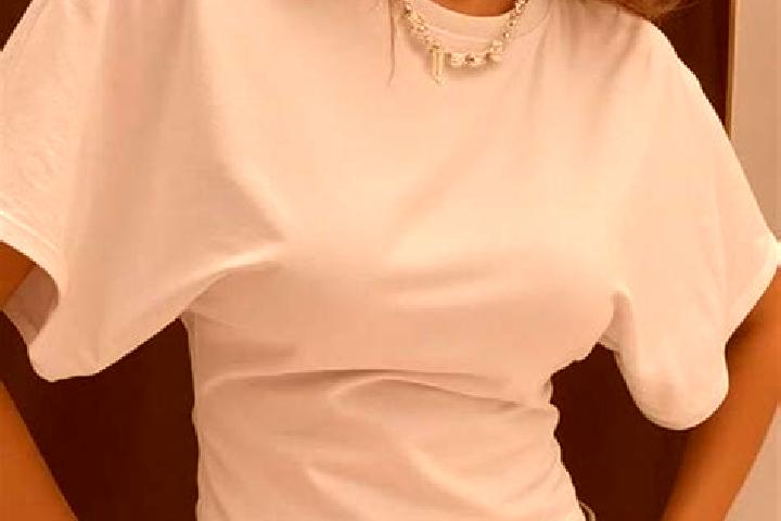 Willow, 31 — Escort in Mouen, France