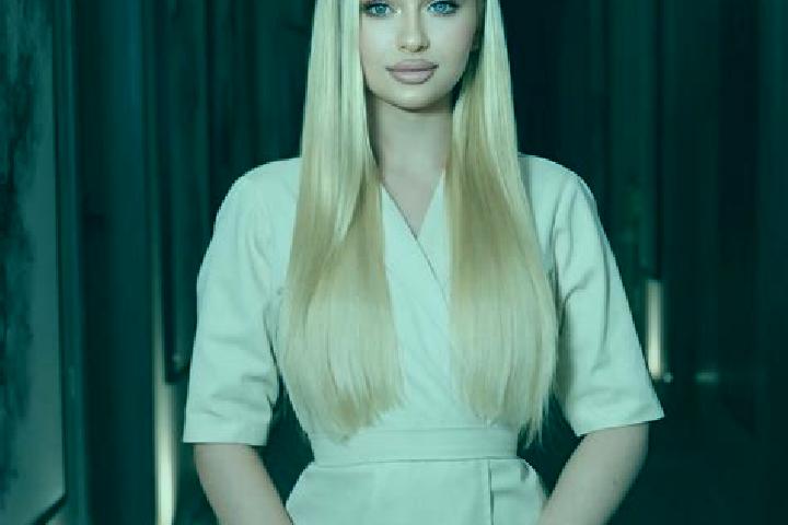 Willow, 32, a dark blonde amber-eyed mixed companion based in Rasiei. Offering Striptease, Travel Companion, Tantra, Erotic Massage. Available for incall and...