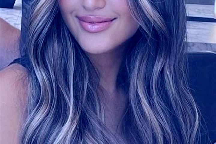 Willow, 32, a dark blonde brown-eyed caribbean companion based in Maello. Offering Deep French Kissing, Overnight, Erotic Massage. Available for incall and o...