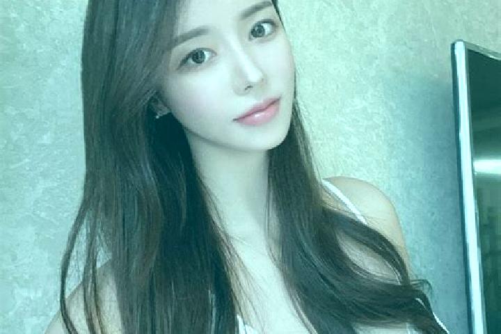 Willow, 32 — Escort in Dagou, China