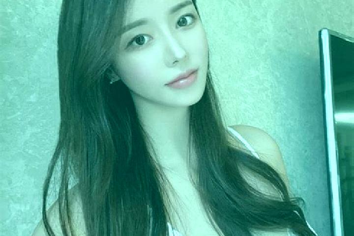 Willow, 32 — Escort in Huangjiapu, China