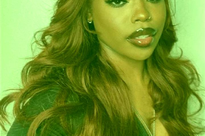 Willow, 33, a auburn amber-eyed ebony companion based in Mittegrossefehn. Offering OWO, Prostate Massage, Domination, Deep French Kissing. Available for inca...