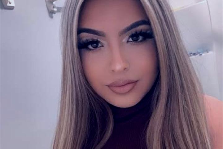 Willow, 33, a blonde dark-eyed latina companion based in Culburra Beach. Offering Deep French Kissing, Erotic Massage, CIM, Massage, Party Girl. Available fo...