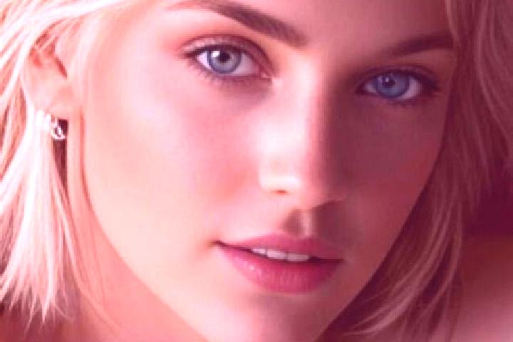 Willow, 33, a blonde grey-eyed caucasian companion based in Neutillmitsch. Offering Party Girl, Striptease, Domination. Available for incall and outcall, day...