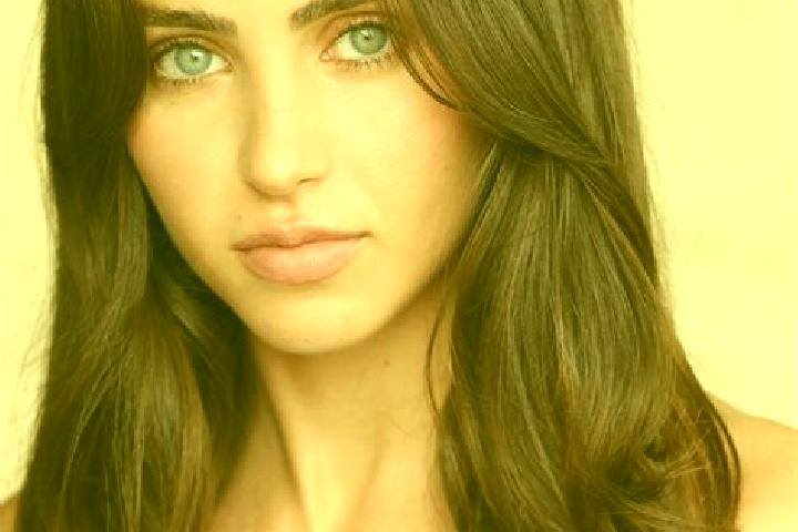 Willow, 33, a brunette brown-eyed latina companion based in Yesilce. Offering A-Level, Tantra, CIM. Available for incall and outcall, overnight bookings avai...
