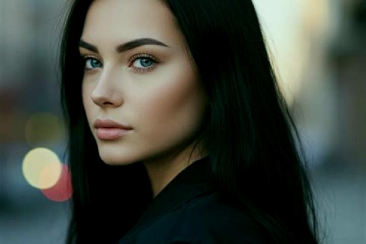 Willow, 33, a chestnut blue-eyed latina companion based in Linhartice. Offering Erotic Massage, Duos, Striptease. Available for incall and outcall, day and e...