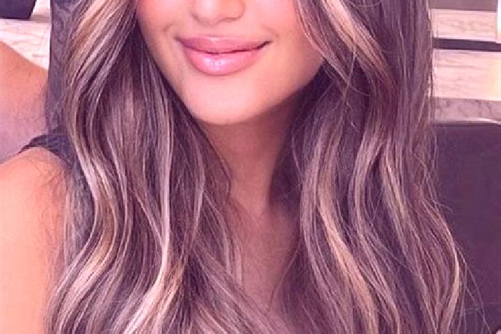 Willow, 33, a dark blonde brown-eyed asian companion based in Broto. Offering Domination, Tantra, Dinner Date. Available for incall and outcall, overnight bo...