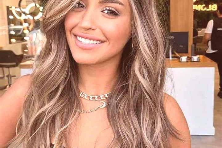 Willow, 33, a dark blonde brown-eyed european companion based in Evrese. Offering GFE, Overnight. Available for incall and outcall, day and evening dates.