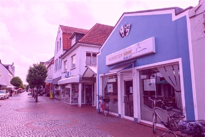 Willow, 33 — Escort in Brake (Unterweser), Germany