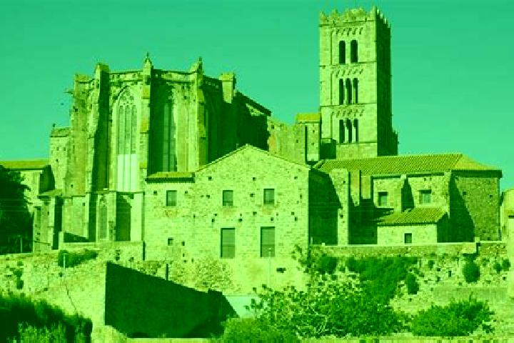Willow, 33 — Escort in Castello d Empuries, Spain