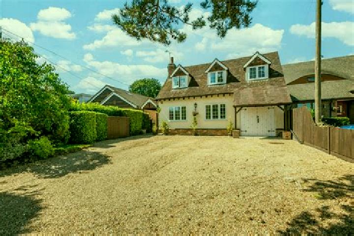 Willow, 33 — Escort in Culverstone Green, United Kingdom