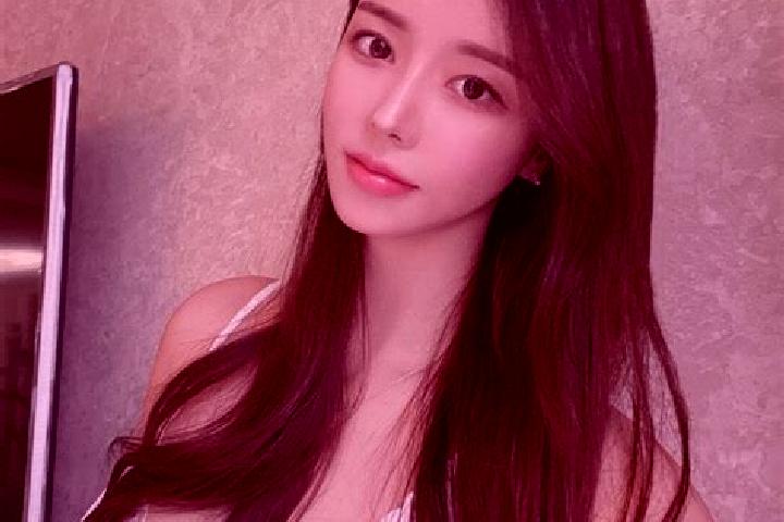 Willow, 33 — Escort in Luozigou, China