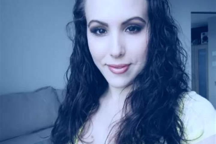 Willow, 34, a auburn brown-eyed european companion based in Vernou-la-Celle-sur-Seine. Offering Erotic Massage, Fetish, Domination, Girlfriend Experience. Av...