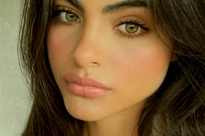 Willow, 34, a black hazel-eyed middle eastern companion based in Selec. Offering Fetish, Erotic Massage, 69. Available for incall and outcall, day and evenin...
