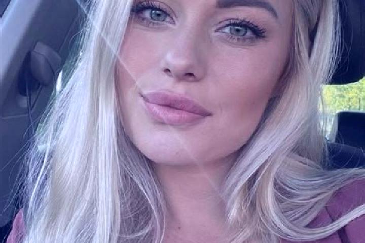Willow, 34, a blonde hazel-eyed mediterranean companion based in Middelplaas. Offering Roleplay, Striptease, Duos, BDSM. Available for incall and outcall, da...