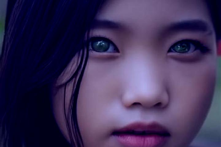 Willow, 34, a brunette green-eyed asian companion based in Helena Valley Northeast. Offering Couples, BDSM. Available for incall and outcall, day and evening...