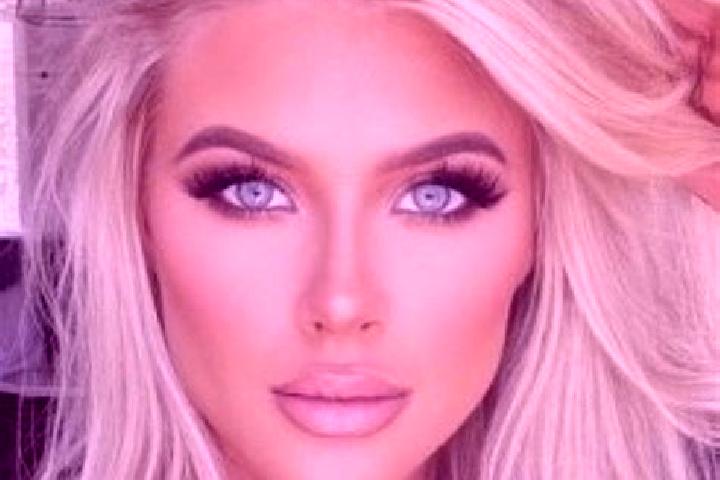 Willow, 34, a platinum blonde hazel-eyed caribbean companion based in Dujing. Offering 69, Domination, BDSM, Girlfriend Experience, Prostate Massage. Availab...