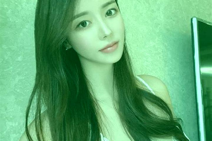 Willow, 34 — Escort in Gaxung, China