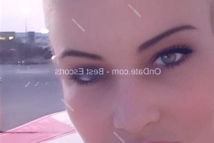 Willow, 34 — Escort in Henning, United States