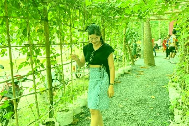 Willow, 34 — Escort in Pak Chom, Thailand