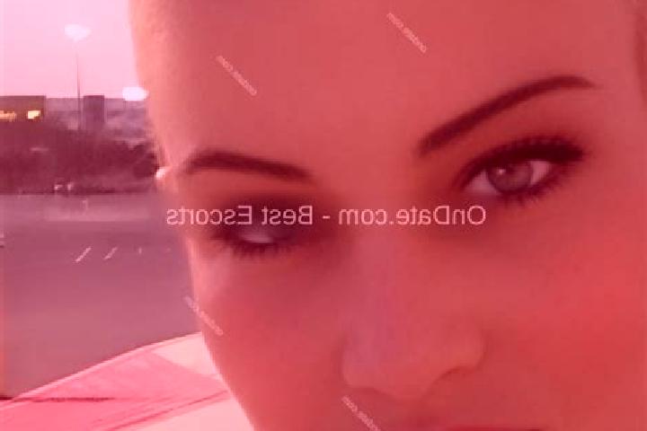 Willow, 34 — Escort in Riddle, United States