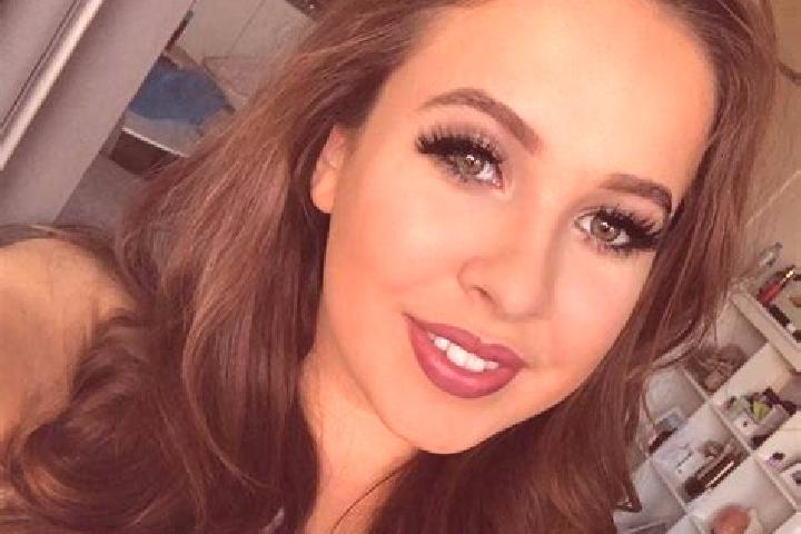 Willow, 35, a brunette grey-eyed slavic companion based in San Juan Bautista Mier. Offering OWO, Girlfriend Experience, BDSM, Fetish, Massage. Available for ...