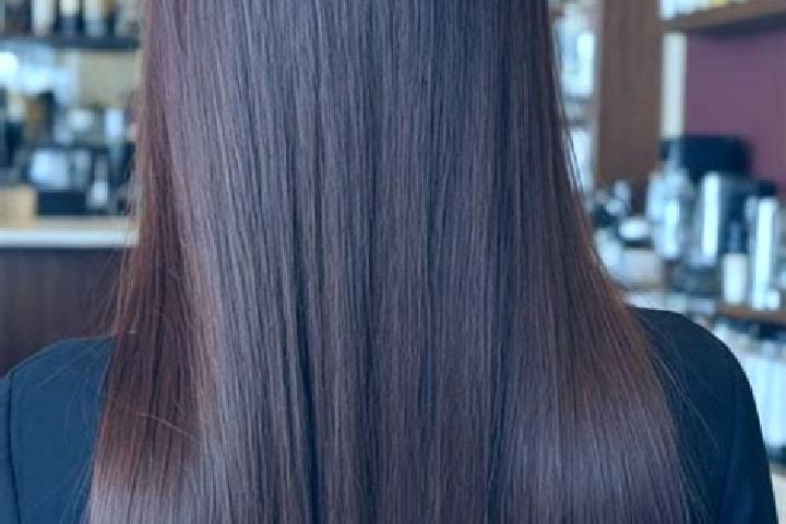 Willow, 35, a chestnut dark-eyed asian companion based in Pozzo della Chiana. Offering Deep French Kissing, Massage, OWO, Dinner Date. Available for incall a...