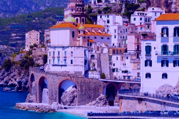 Willow, 35 — Escort in Noto, Italy
