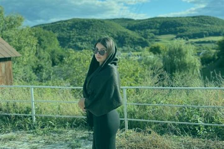 Willow, 35 — Escort in Tilisca, Romania