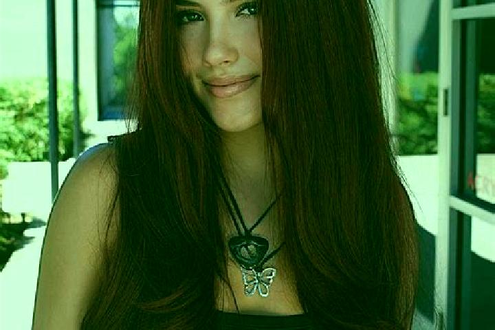 Willow, 36, a auburn dark-eyed mediterranean companion based in Lipnik. Offering Duos, GFE, Couples, Roleplay, Massage. Available for incall and outcall, ove...