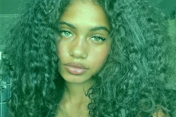 Willow, 36, a black grey-eyed ebony companion based in Nuevo Graseros. Offering Girlfriend Experience, BDSM, Dinner Date. Available for incall and outcall, o...