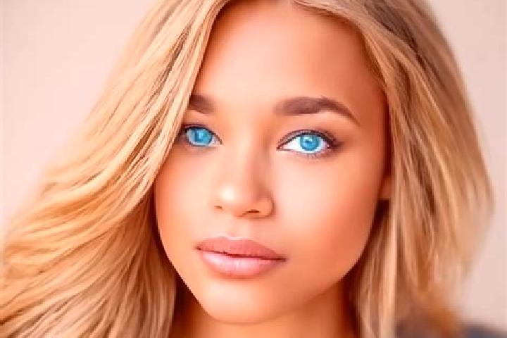 Willow, 36, a blonde blue-eyed latina companion based in Colares. Offering Erotic Massage, Party Girl, Fetish. Available for incall and outcall, day and even...