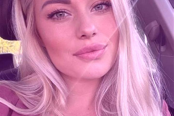 Willow, 36, a blonde hazel-eyed caribbean companion based in Glenora. Offering Deep French Kissing, Striptease, OWO, Erotic Massage. Available for incall and...