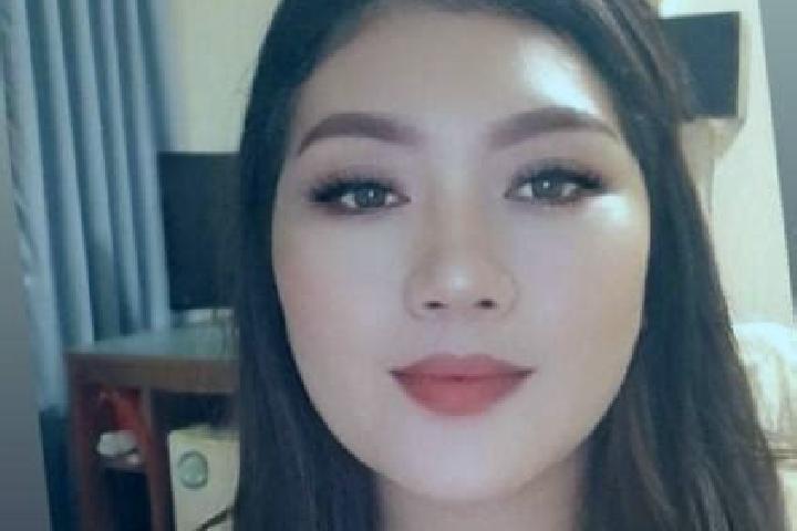 Willow, 36, a brunette dark-eyed asian companion based in Meson Nuevo. Offering Dinner Date, 69, CIM, Massage, Girlfriend Experience. Available for incall an...