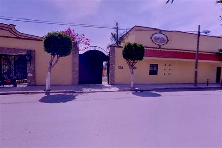Willow, 36 — Escort in La Troje, Mexico
