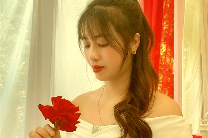 Willow, 36 — Escort in Son Tay, Vietnam