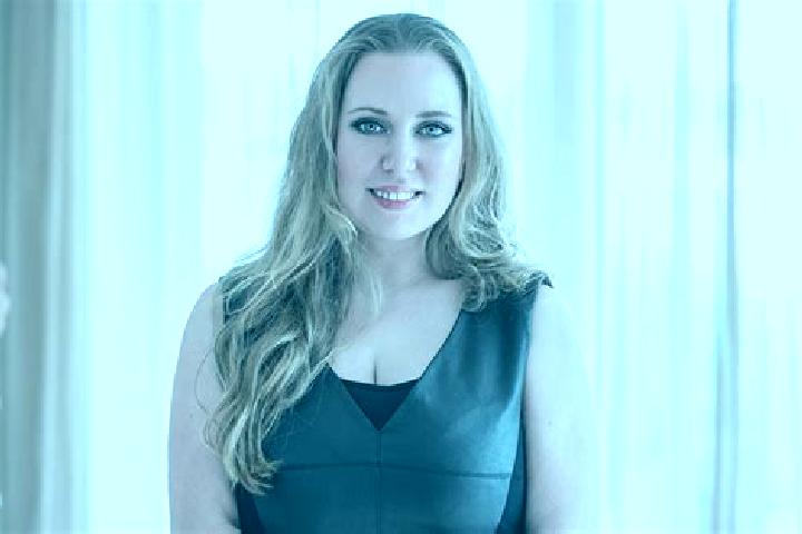 Willow, 36 — Escort in Velden, Germany
