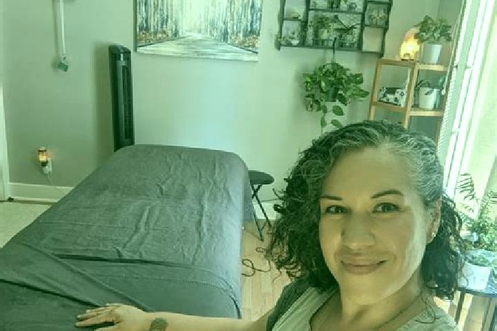 Willow, 37, a auburn brown-eyed latina companion based in Nueva Arenosa. Offering Travel Companion, A-Level, Erotic Massage. Available for incall and outcall...