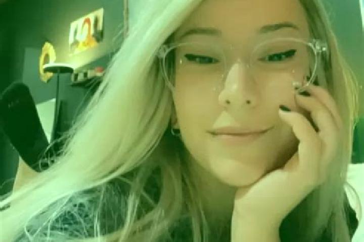 Willow, 37, a blonde green-eyed caribbean companion based in Sloup. Offering GFE, CIM, Couples, Roleplay. Available for incall and outcall, overnight booking...