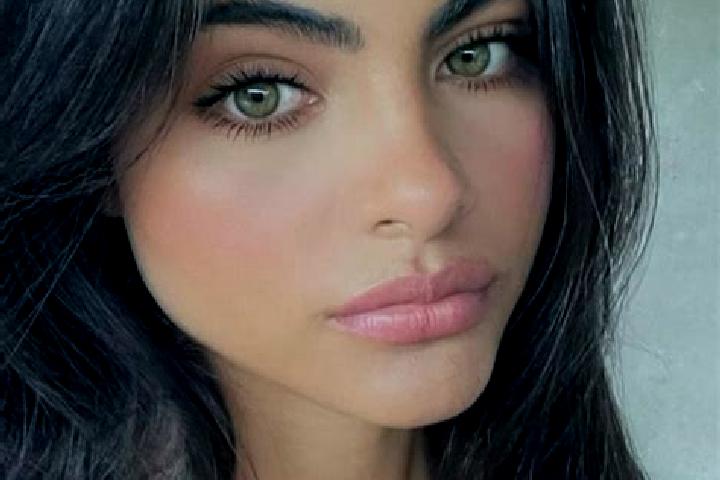 Willow, 37, a brunette green-eyed european companion based in Teruwai. Offering Striptease, Party Girl, BDSM, Duos, GFE. Available for incall and outcall, ov...