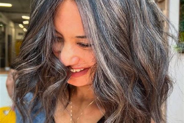 Willow, 37, a brunette grey-eyed asian companion based in Merenwijk. Offering OWO, CIM, Party Girl, Couples. Available for incall and outcall, day and evenin...