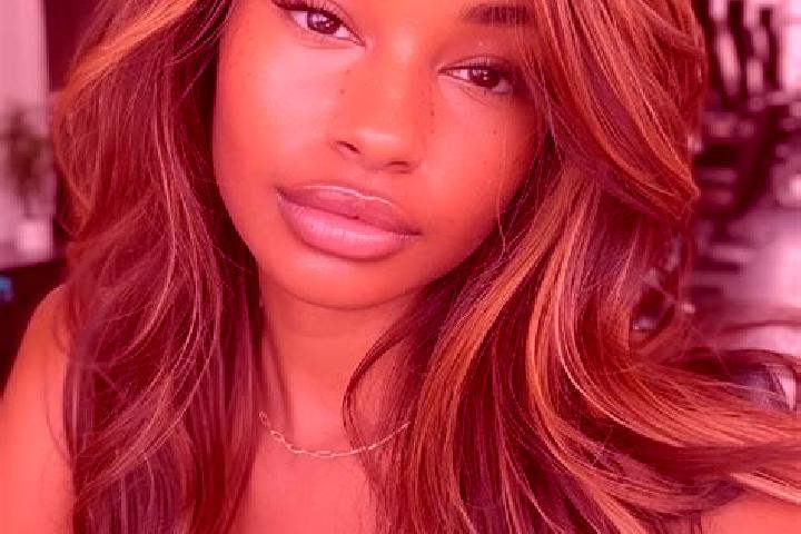 Willow, 37, a dark blonde brown-eyed mixed companion based in Timmersdorf. Offering Striptease, Prostate Massage, Tantra. Available for incall and outcall, d...