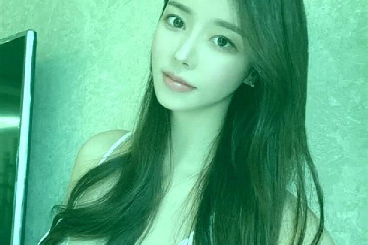 Willow, 37 — Escort in Balu, China