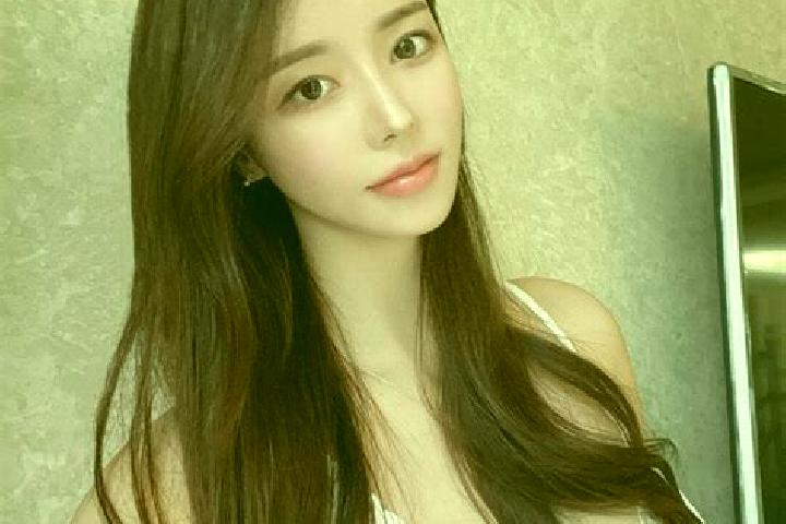 Willow, 37 — Escort in Baojia, China